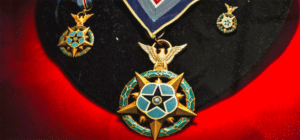 a picture of the medal of honor
