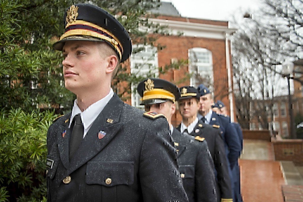 officers commissioning in the military