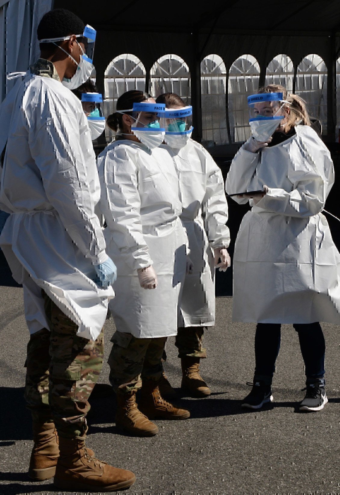 national-guardsmen-in-flu-masks